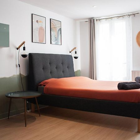 Апартаменты Studio Cosy En Plein Coeur Historique De Понтуаз Экстерьер фото